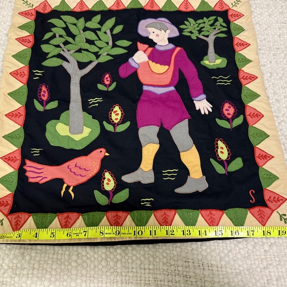 SUSAN SARGENT APPLIQUÉ PILLOW COVERS. TWO 20x20” COVERS - Picture 7 of 10